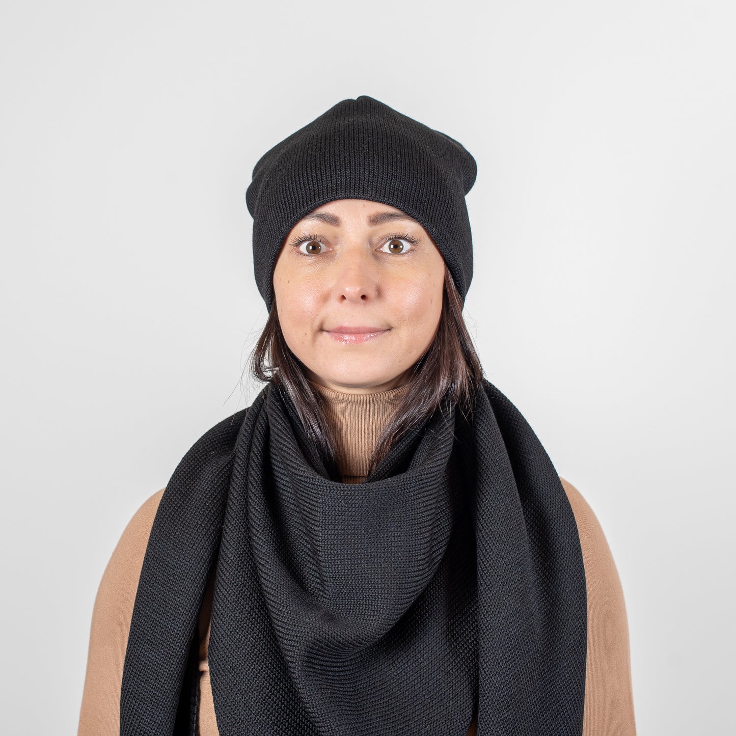 Kaklaskarė ELEGANCE tamsiai mėlyna