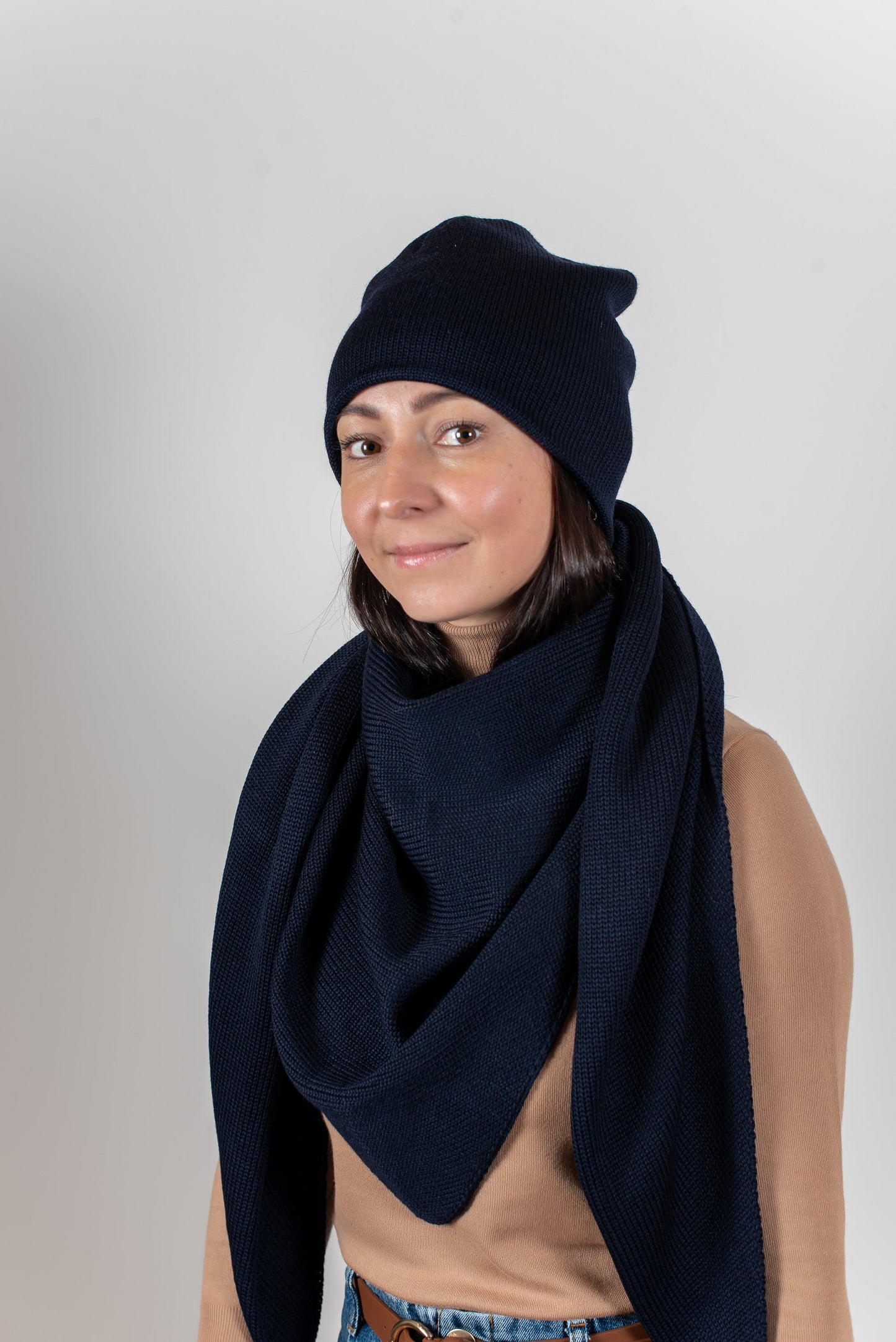 Kaklaskarė ELEGANCE smėlio