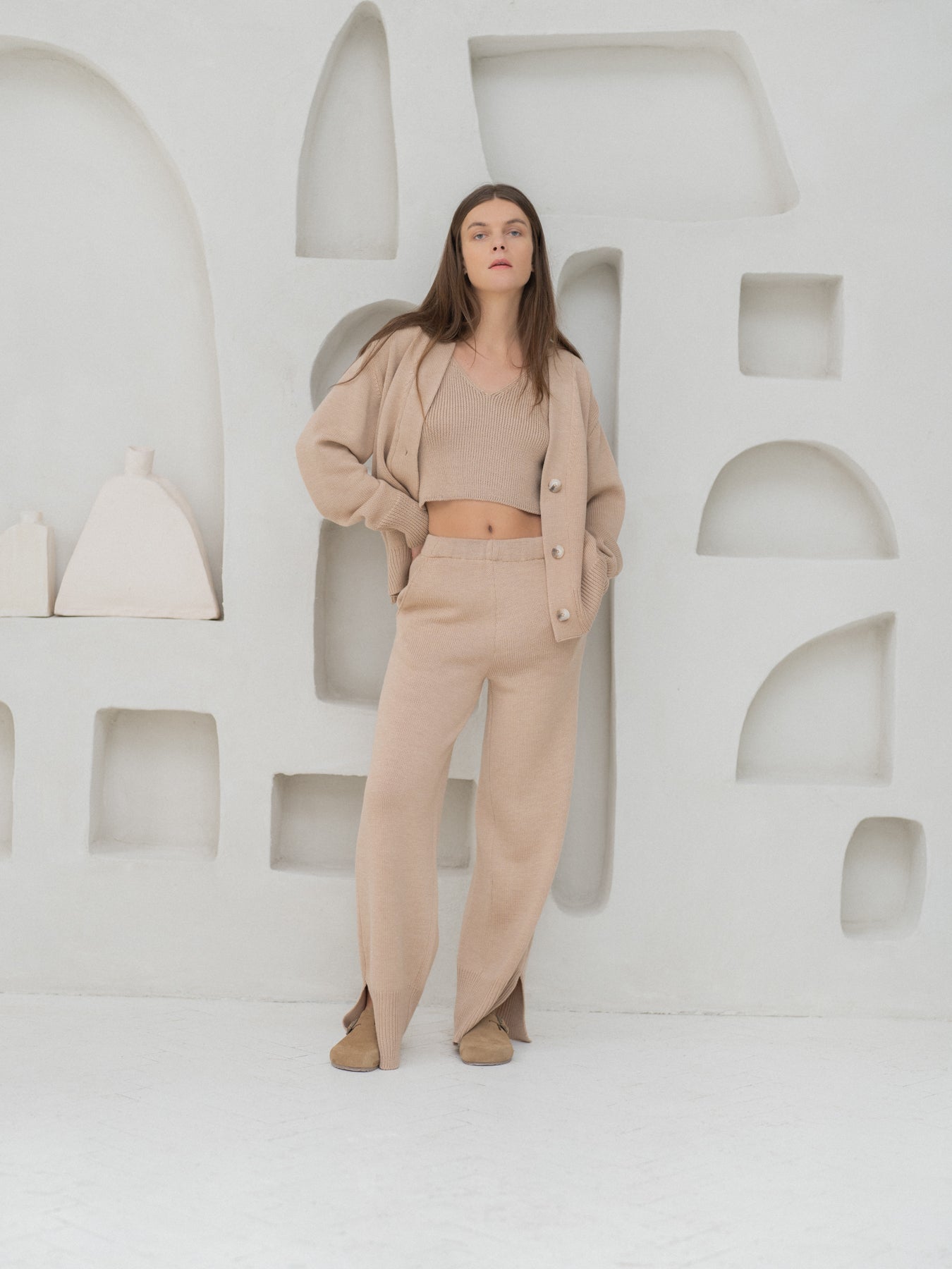 Cardigan and pants suit LEILA camel